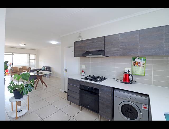 2 BEDROOM APARTMENT FOR SALE IN GREENSTONE HILL